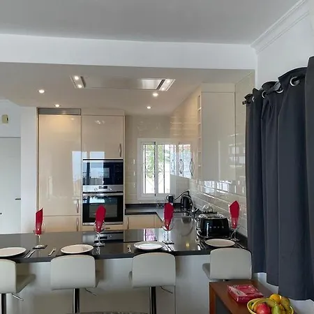 Luxury 2 Bedroom In San Juan De Capistrano, *