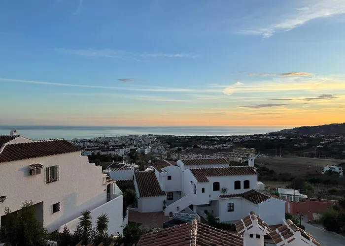 Luxury 2 Bedroom In San Juan De Capistrano, * Nerja